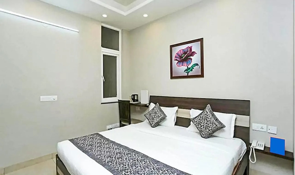 FabHotel Bliss Premium