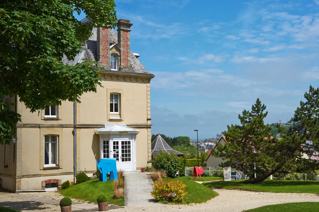 Les Villas dArromanches, Teritoria