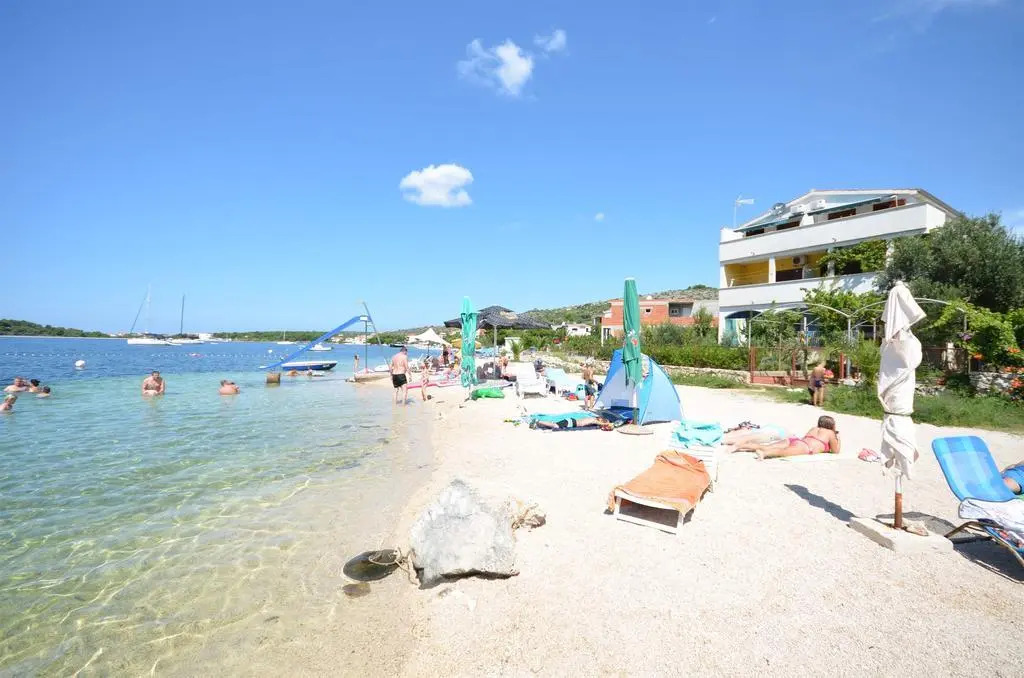 Apartments Sinisa