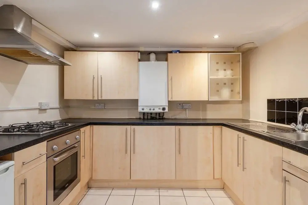 Great 2 Bed, for 3 Guests, 5 Mins to Paddington!