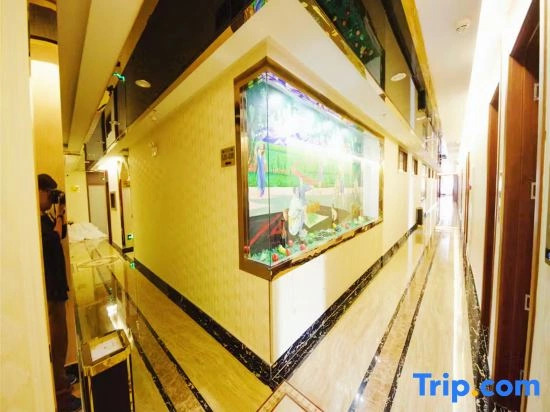 Xiyou Hotel (Korla Petrochemical Avenue)