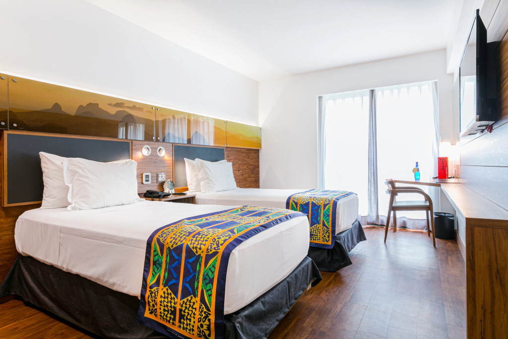 Arena Leme Hotel
