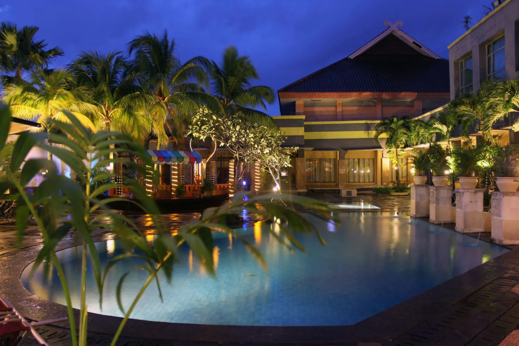Grand Suka Hotel