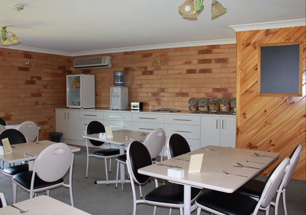 North Parkes Motel