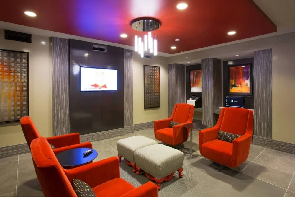 Bluebird Suites in the Heart of DC
