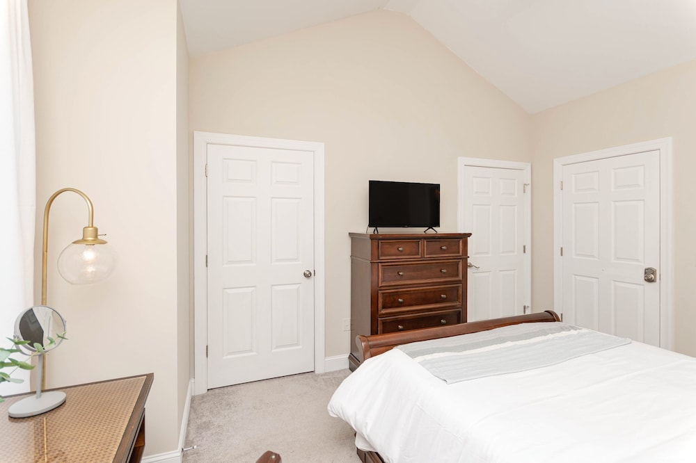 Magnolia North 4878-304