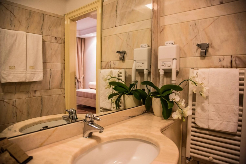 LH Hotel Domus Caesari