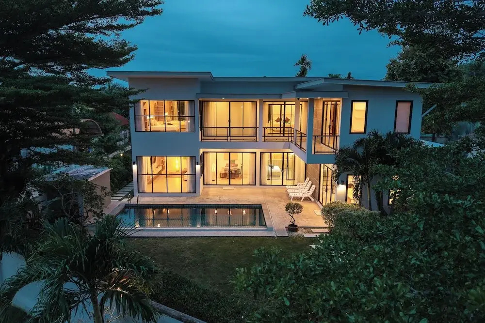 One of Phukets Best Villas V212
