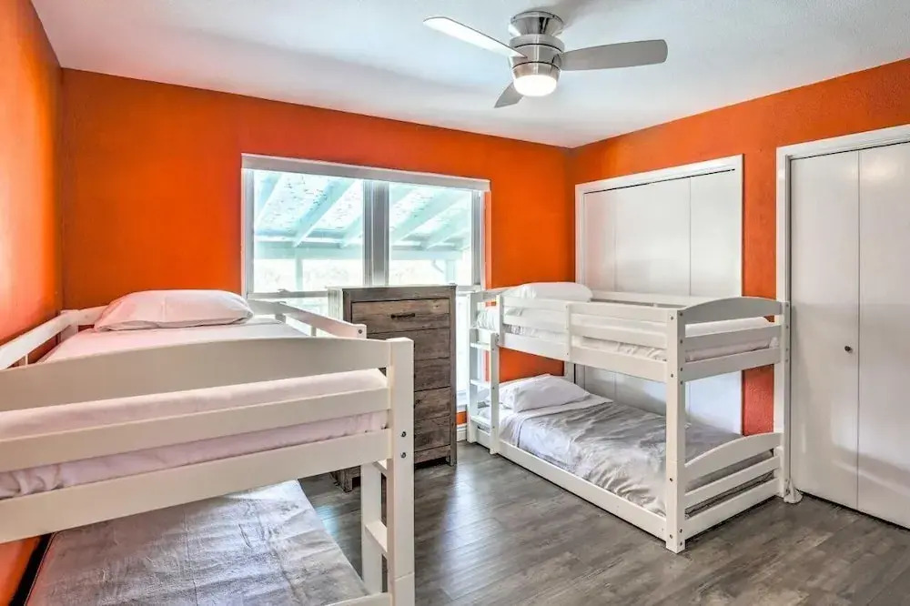 Texas - Justin 7 4 Bedroom Home