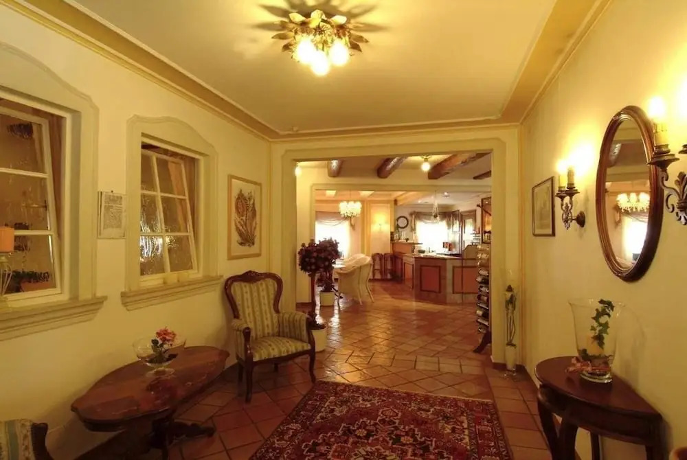 Hotel Biedermeier Hof