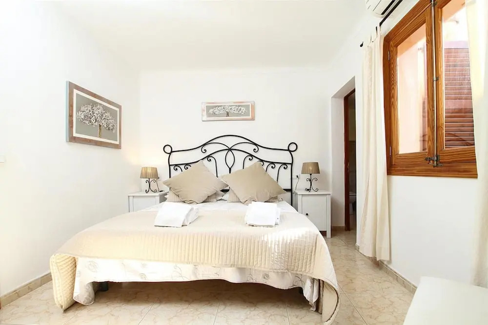 Villa - 3 Bedrooms with Pool and WiFi - 108757