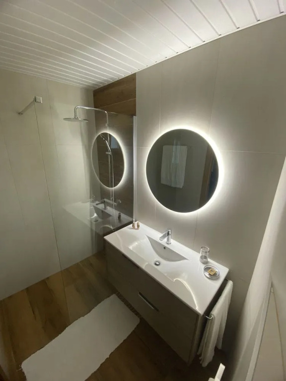 THE RIVER HOUSE - Termas Guesthouse