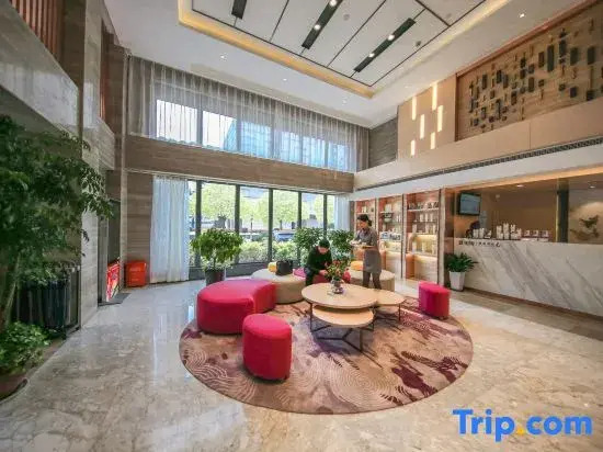 LiXi Hotel (Wuhan University of Science and Technology Qingshan Campus)