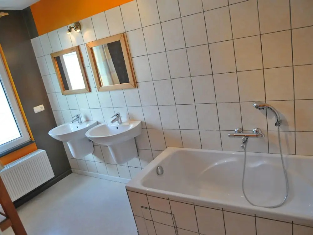 Beautiful Holiday Home in Durby with Garden