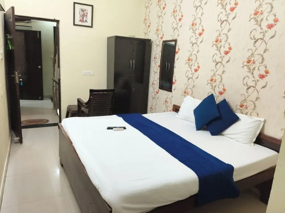 Banaras Guest House