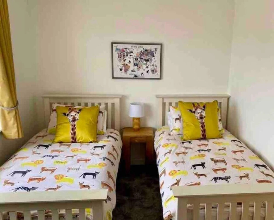 Stunning 3-bed Apartment in Largs