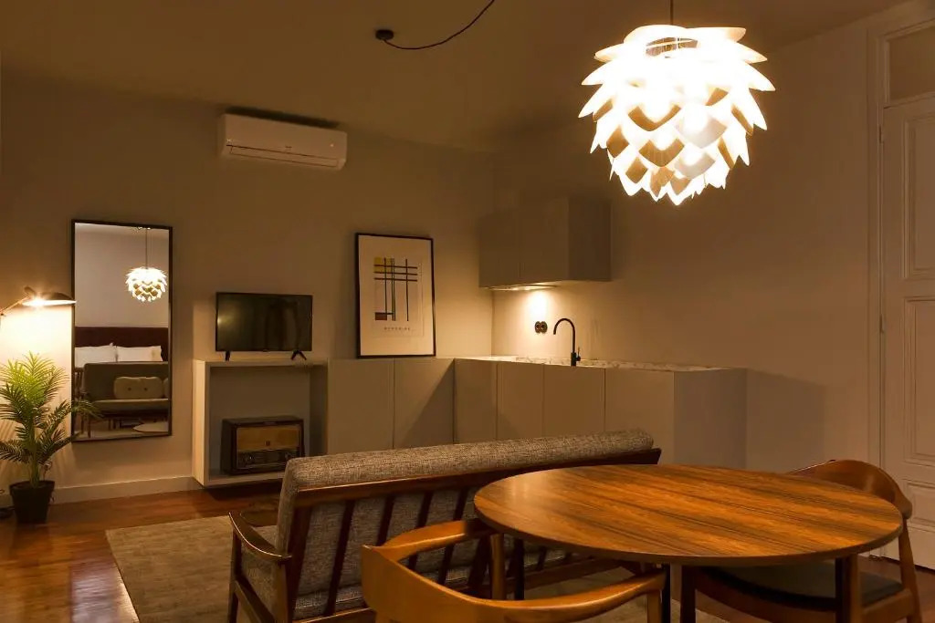 Oporto Cozy Design Studio II