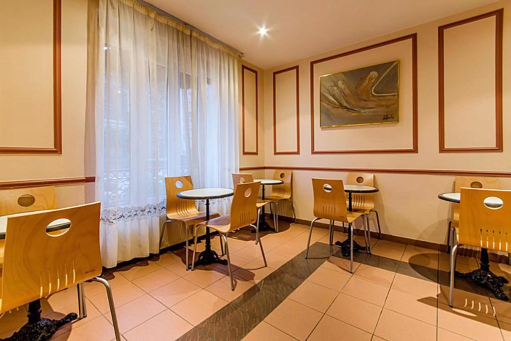 Hotel Arc Paris Porte dOrléans