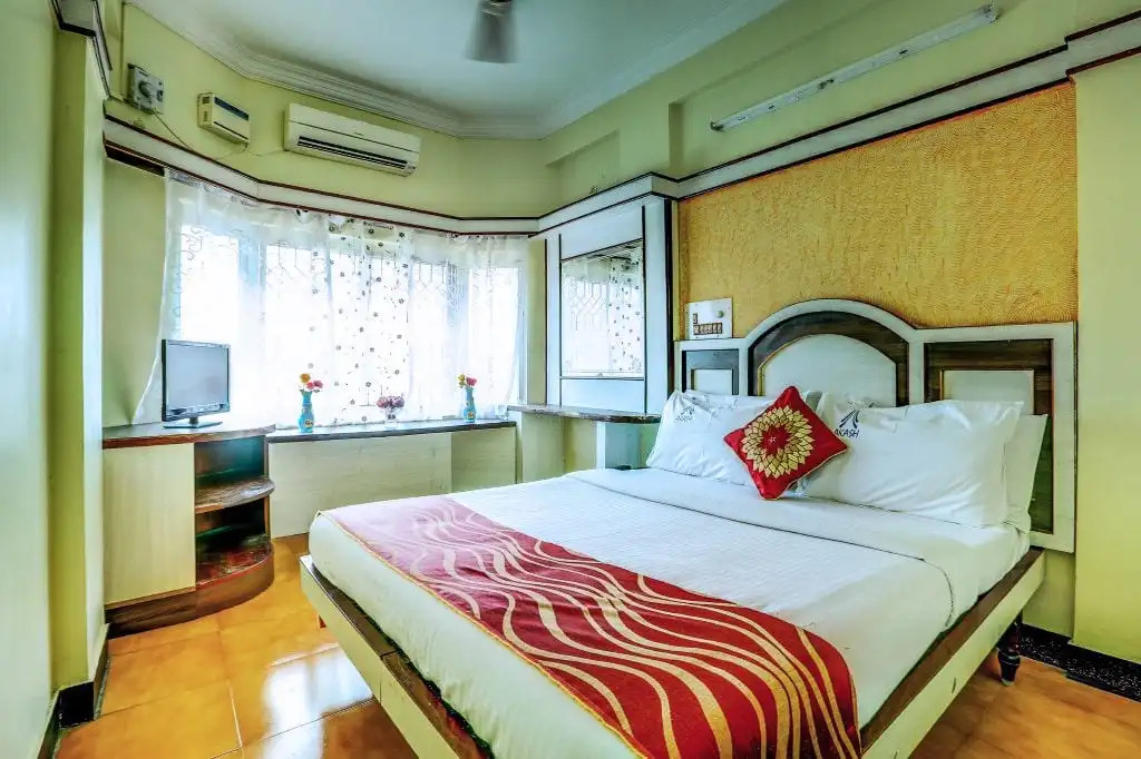 Ulo Akash Inn