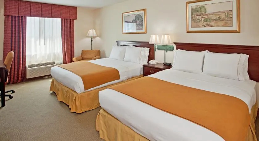 Holiday Inn Express FULTON
