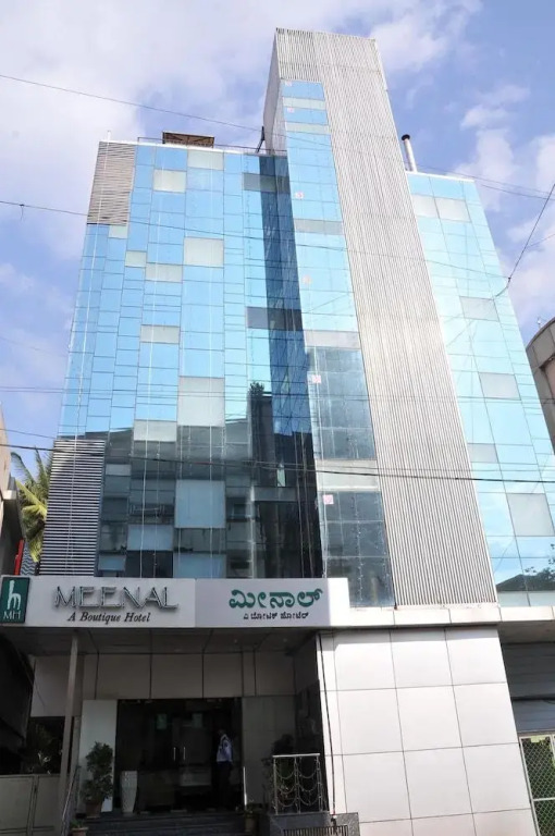 Meenal Hotel