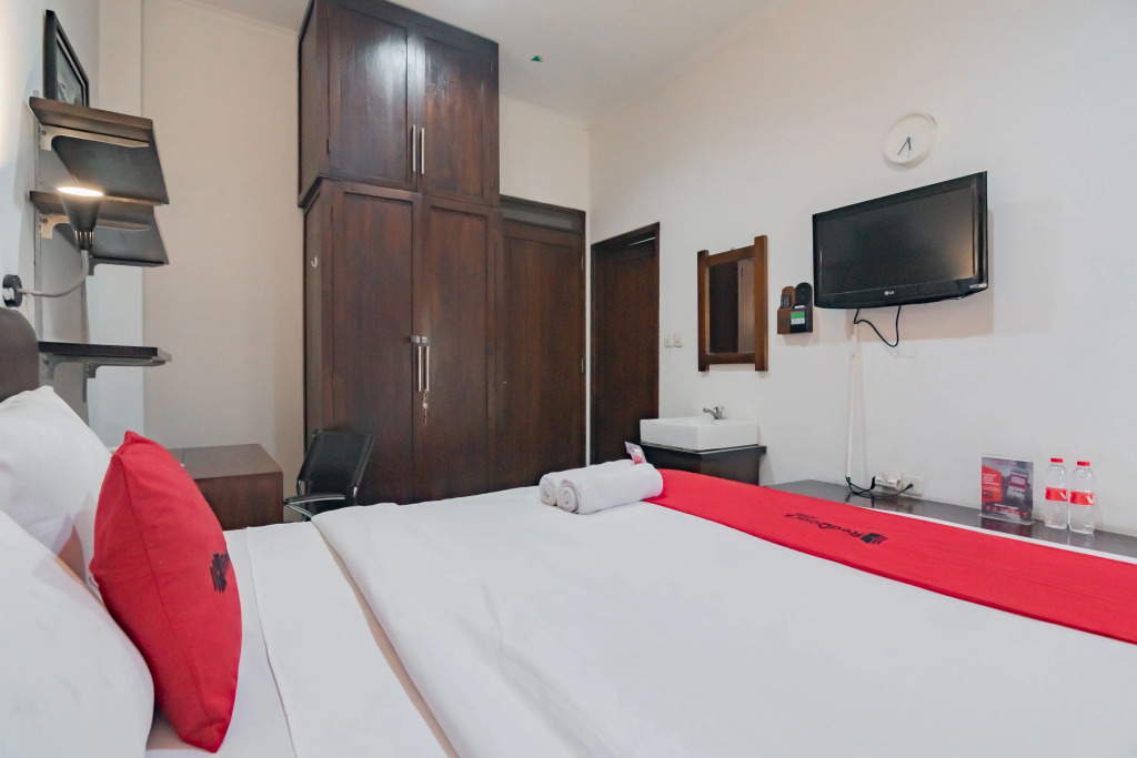 RedDoorz @ Dago Asri 3
