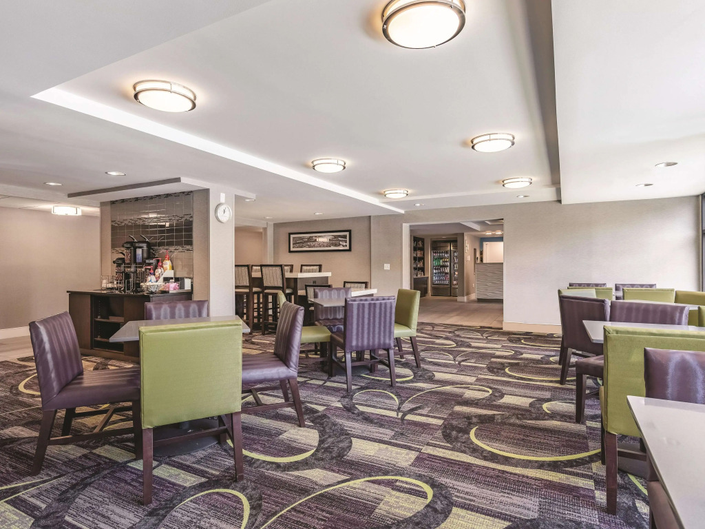 La Quinta by Wyndham Salem NH