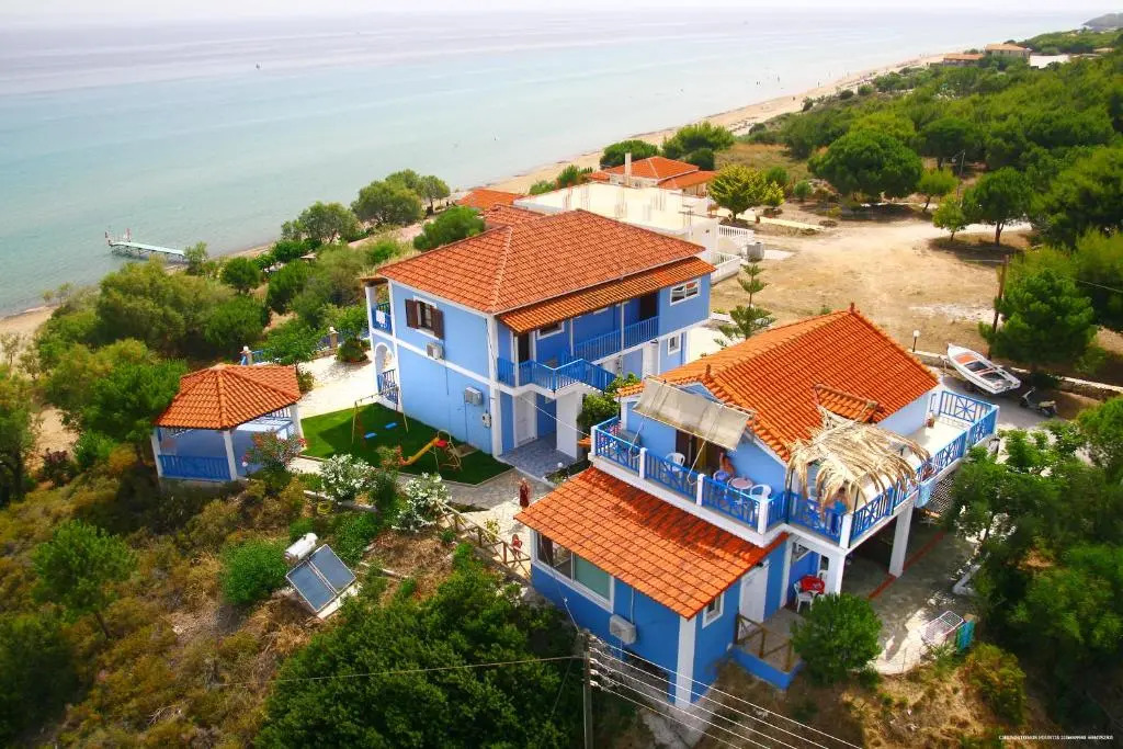 Blue House Apartments