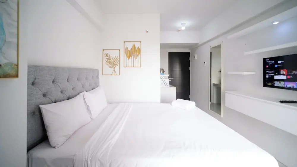 Well Furnished And Homey Studio (No Kitchen) Apartment At Suncity Residence