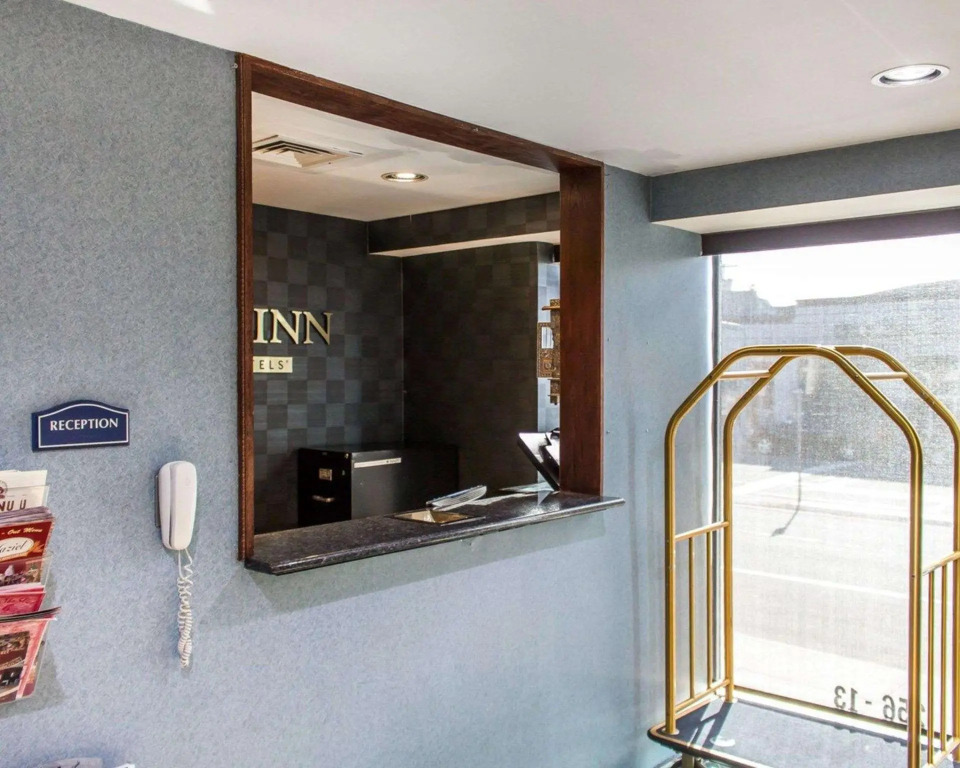 Quality Inn Floral Park