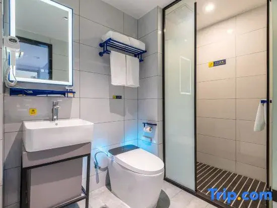 7Days Inn Hotel (Ningdong Zhengwu Hall)