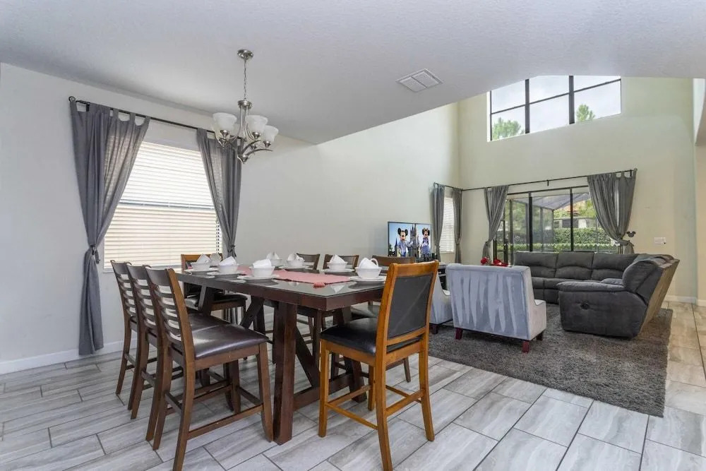 Spacious home near Disney Parks