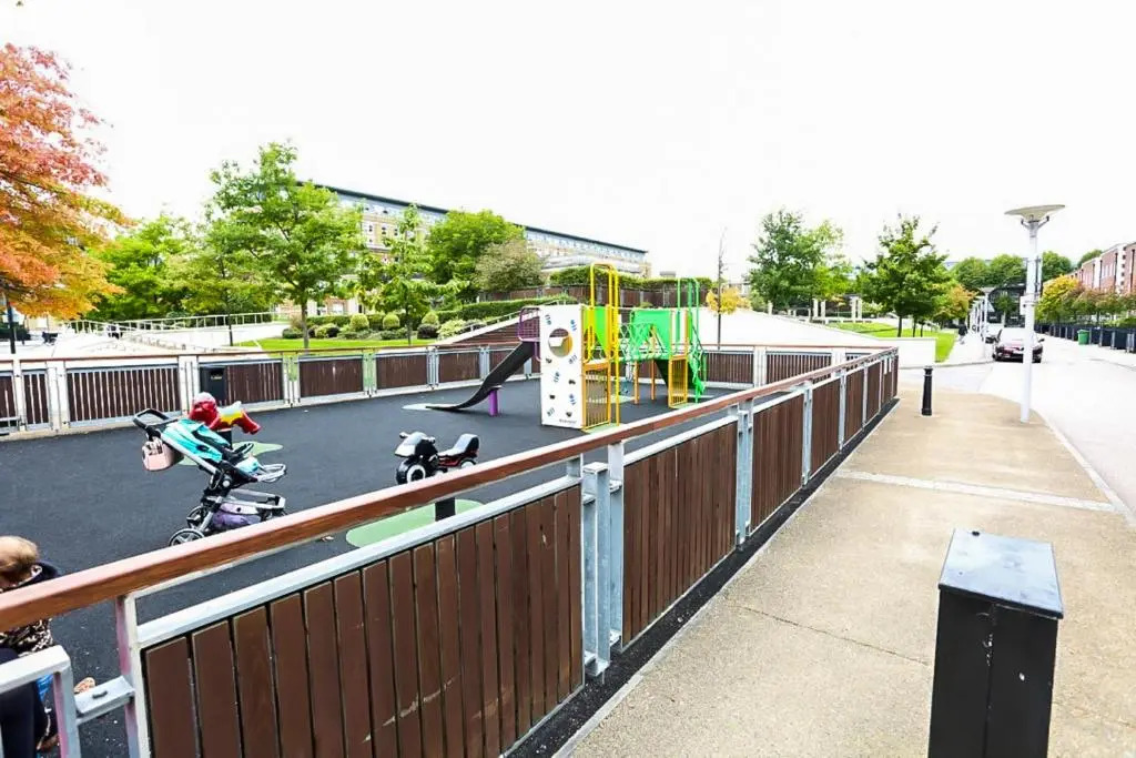 Superior 2 bedroom Apartments