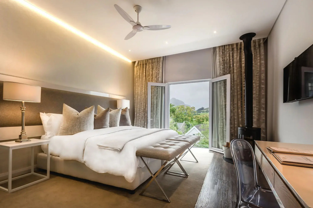 Franschhoek Boutique Hotel - Lion Roars Hotels & Lodges
