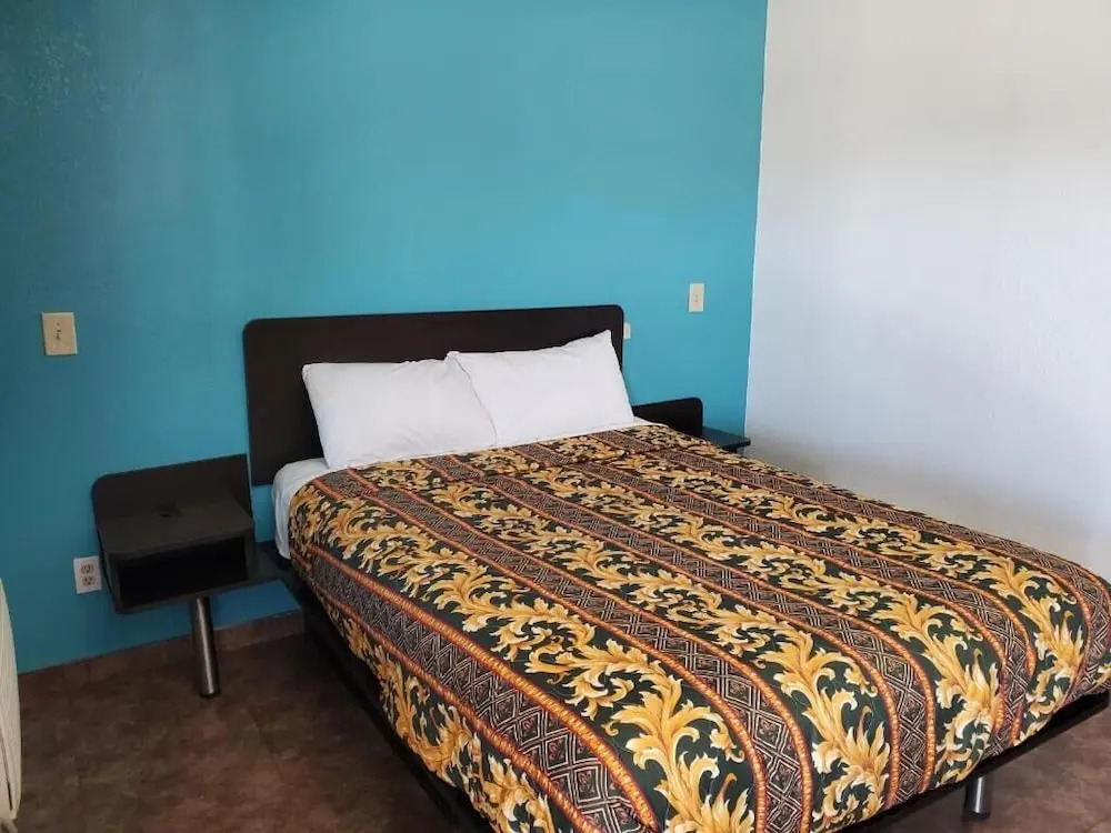 Hesperia Inn