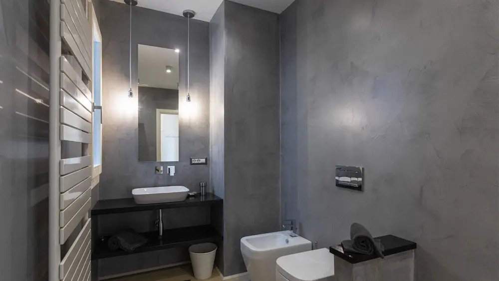 Luxury Apartment in Modern Villa Unit 1