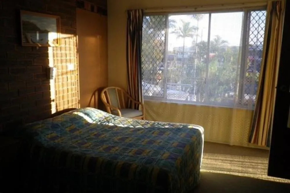 White Lanterns Motel