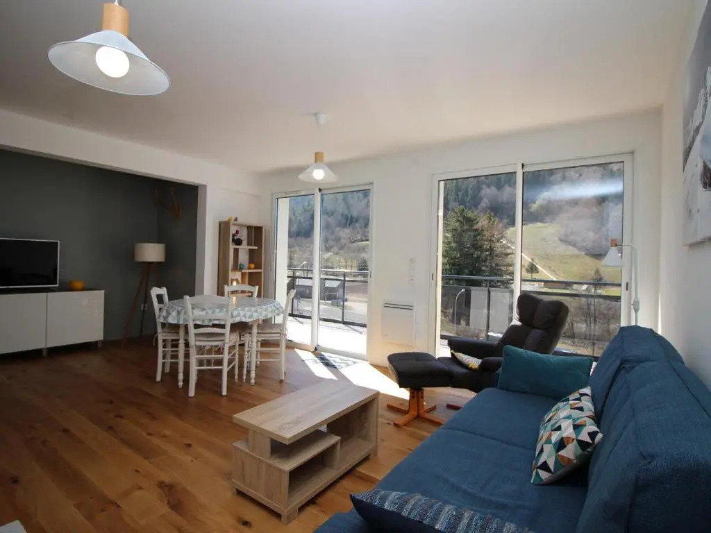 Appartement Mont-Dore, 2 pièces, 4 personnes - FR-1-608-45