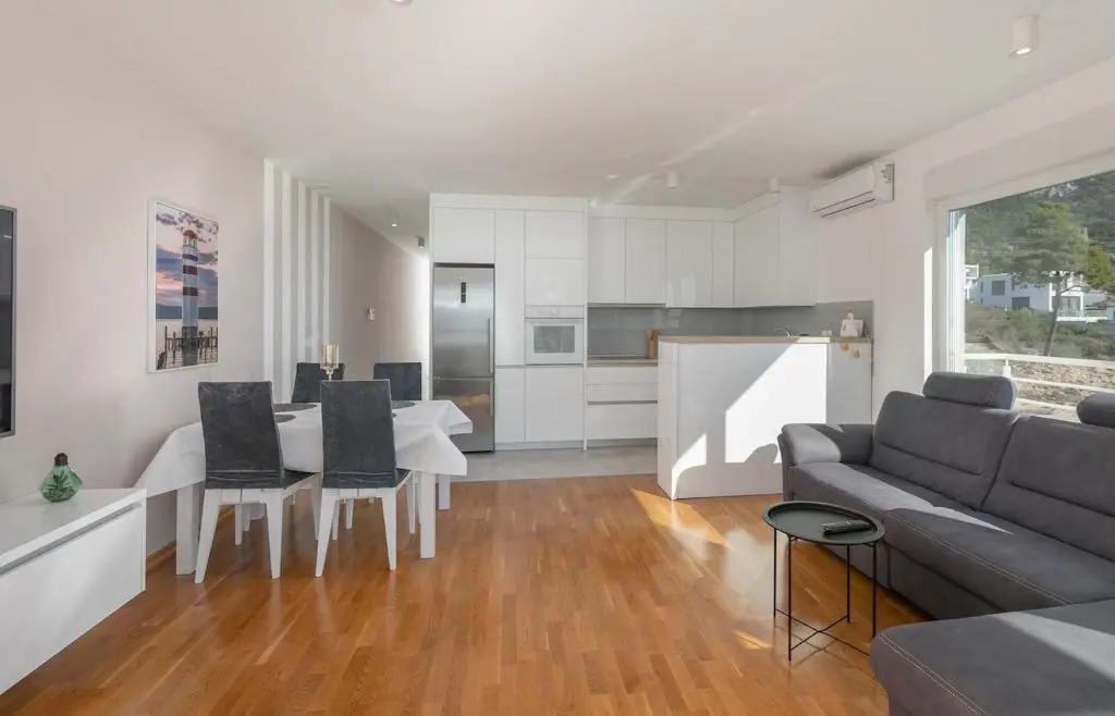 Sea View Apartments Makarska