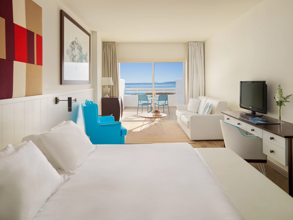 Отель H10 Estepona Palace