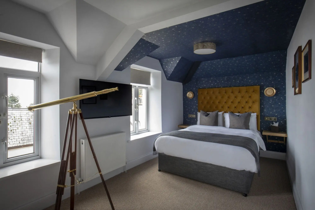 The Bath Hotel