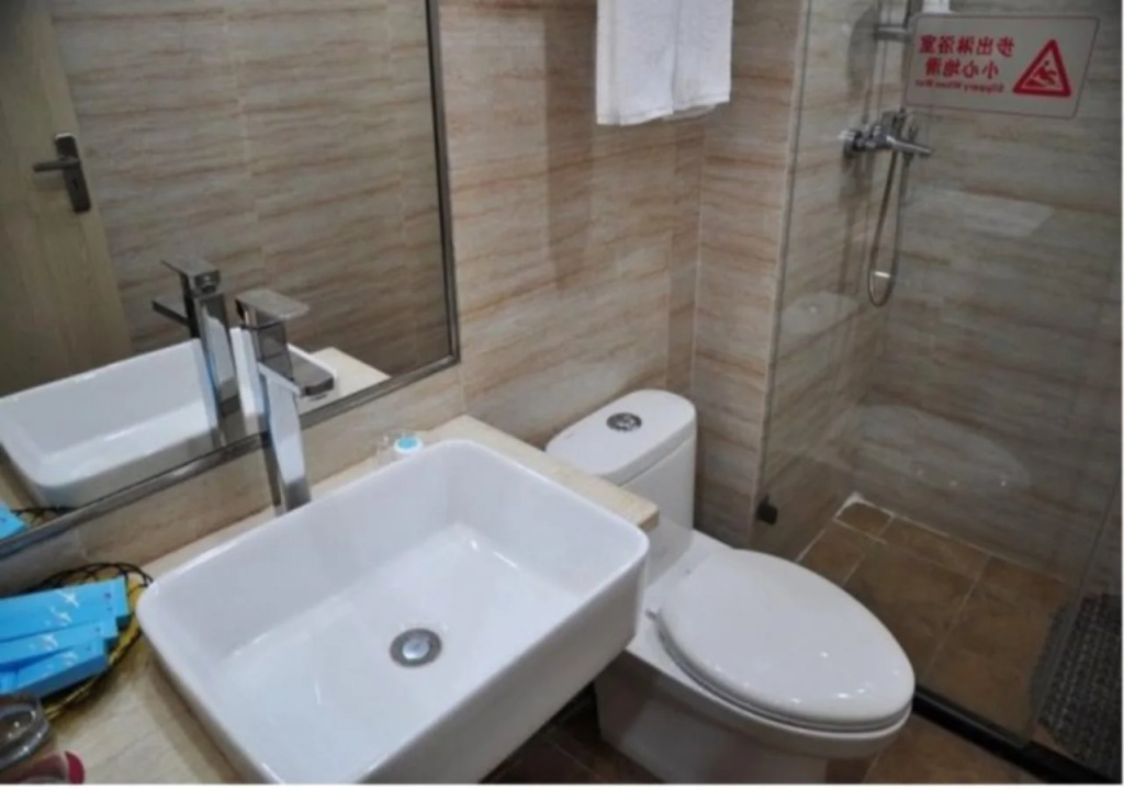 Shenzhen Xichong Yuerongwan Workers Resort