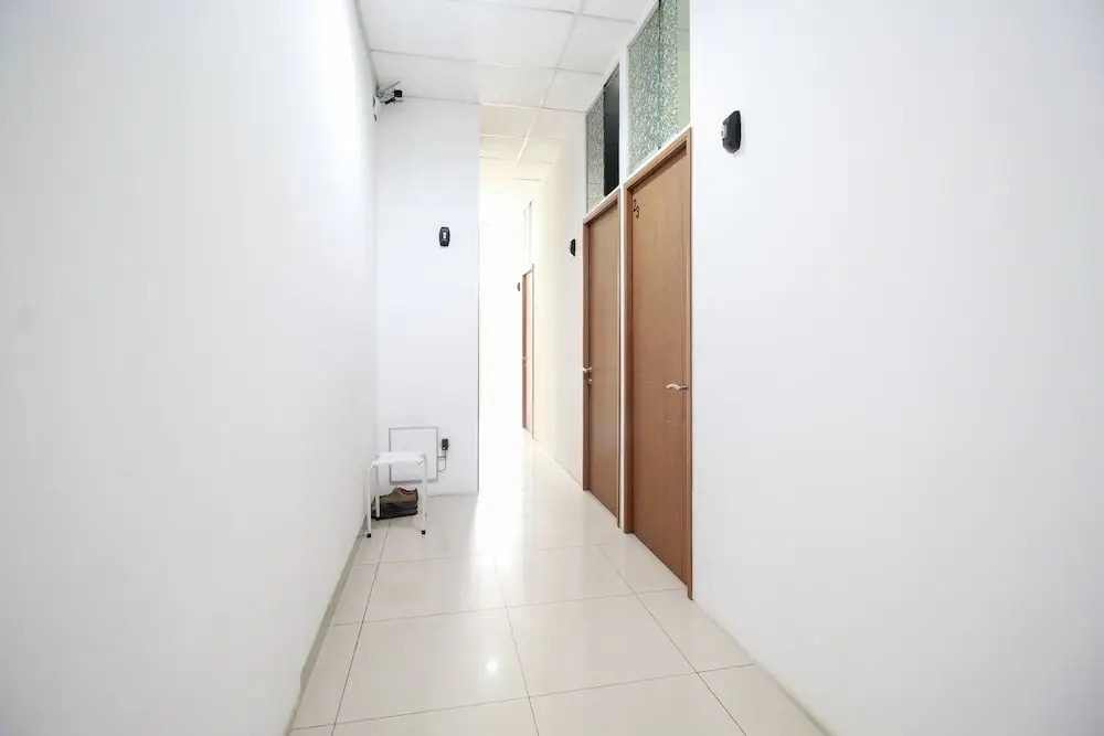 Airy Eco Kemanggisan Anggrek Neli Murni 10 Jakarta