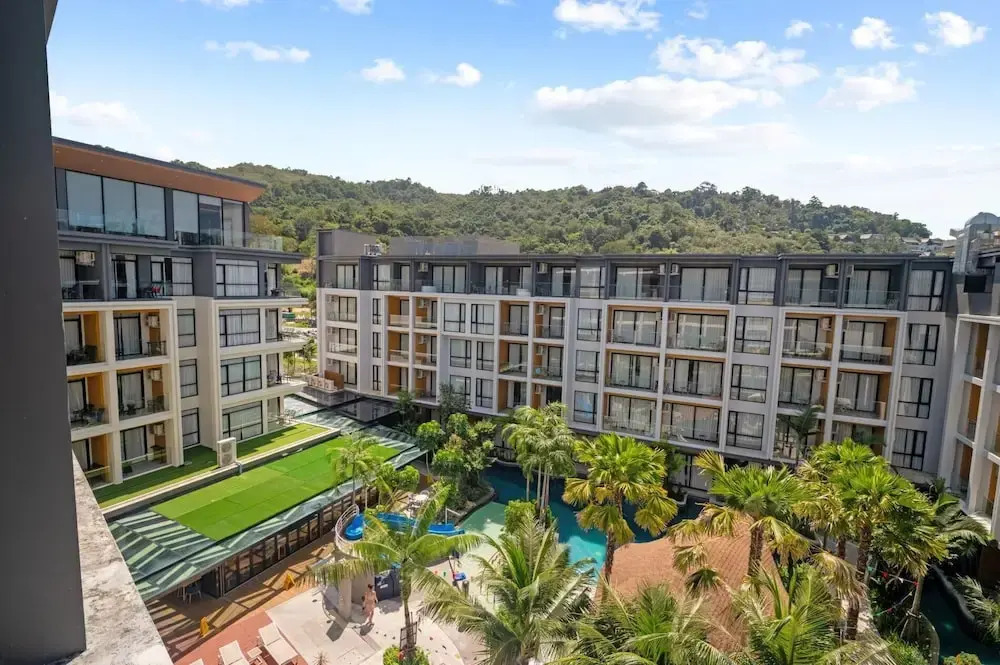 Wyndham Gardens 1321 Studio, 1min to Naithon Beach