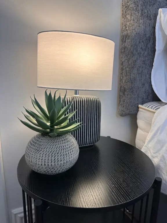 Ocho Homes Lux By Eight Continents, Belfast