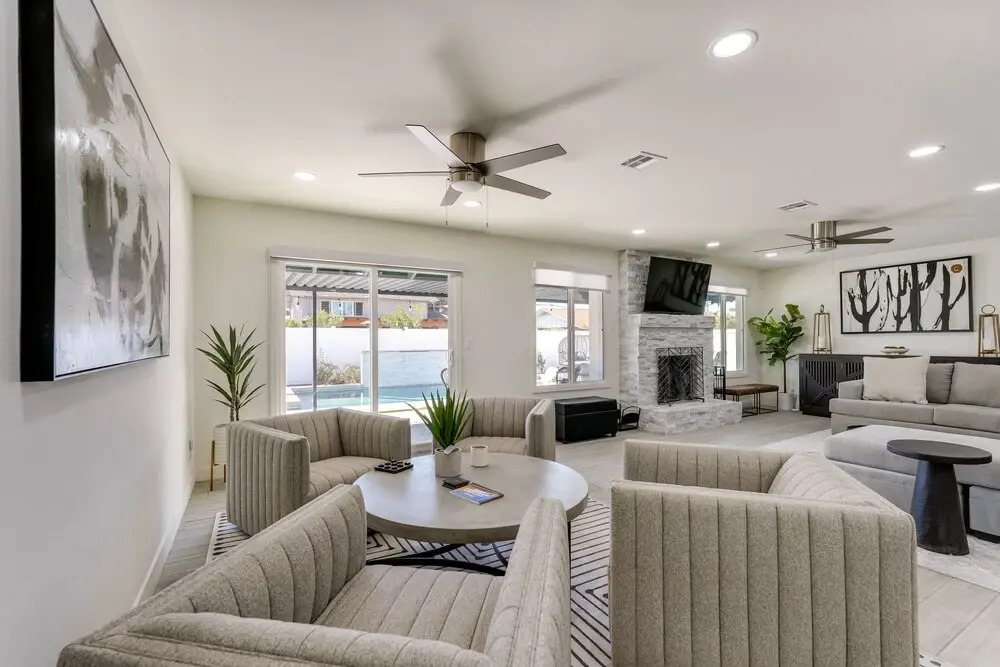 Fire Pit, Private Pool & Spa: Home in Scottsdale!