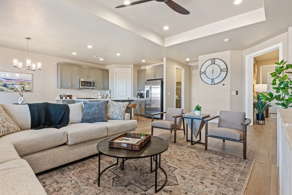 Crown Point 4 Bedroom Home