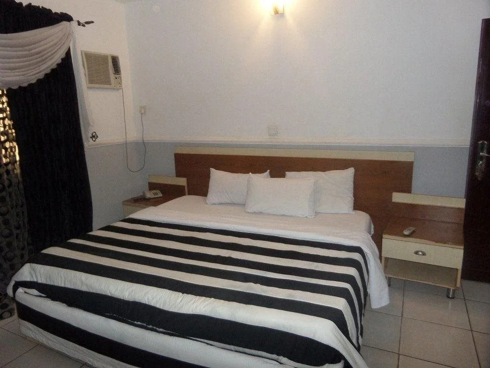 St Mathias Hotel