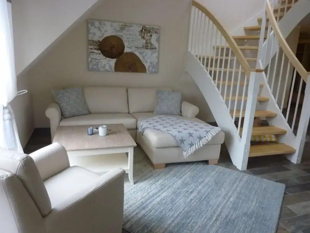 Beach & Good Comfortable Holiday Residence