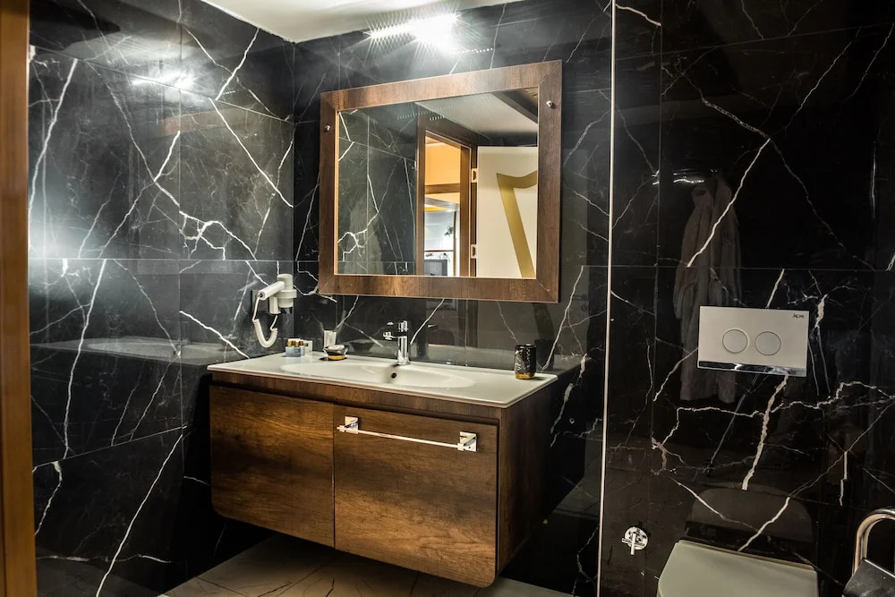Mira Hotel Küçükyalı
